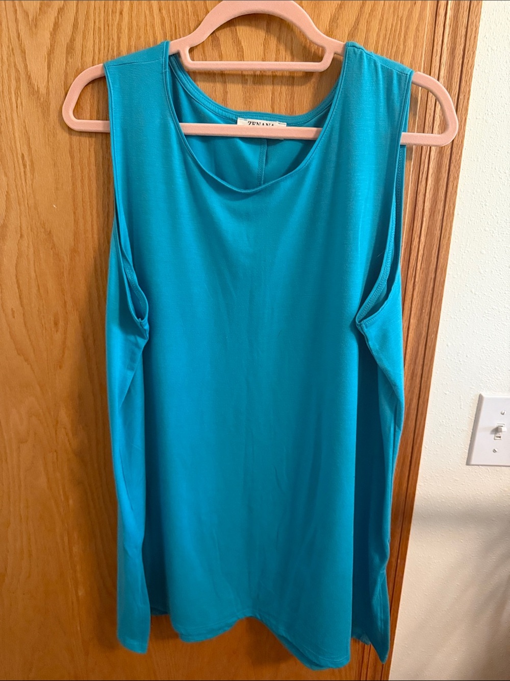 🫶🏼3 for $12!!🫶🏼 OVERSIZED Zenana bright blue Crewneck Sleeveless Tank